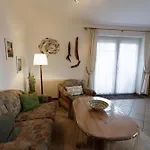 Haus Boddenperle Nr 6 아파트