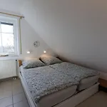 Haus Boddenperle Nr 6 *