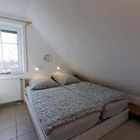 Haus Boddenperle Nr 6 *